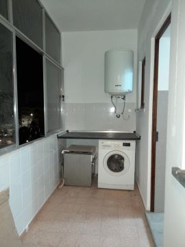 Cerrajero del aluminio para la instalación de ventanas - Hogar