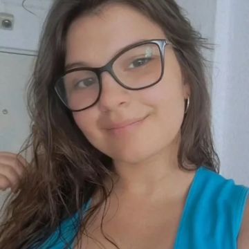 Inês - Lisboa - Babysitting
