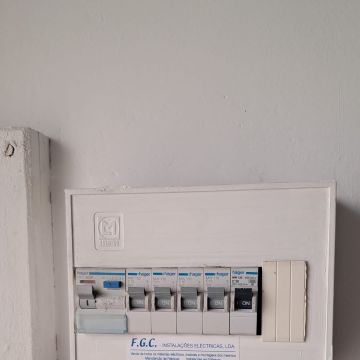 Mmr soluções elétrica - Póvoa de Varzim - Instalação de Alarme e Segurança Domiciliária