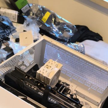 Profissional de T.I, manutenção de computadores e portáteis (hardware e software) - Barreiro - Reparação de Telemóvel ou Tablet