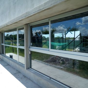 NEW YORK BUILDER PORTUGAL - Vila do Bispo - Réparation de porte