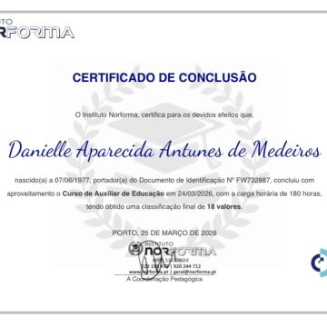Danielle Medeiros - Braga - Babysitter