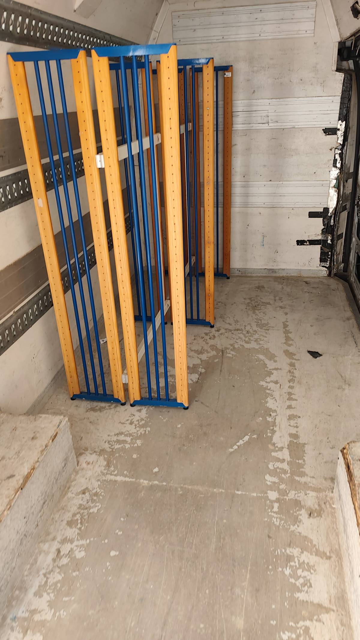 Venâncio transportes - Alenquer - Montage de table de billard