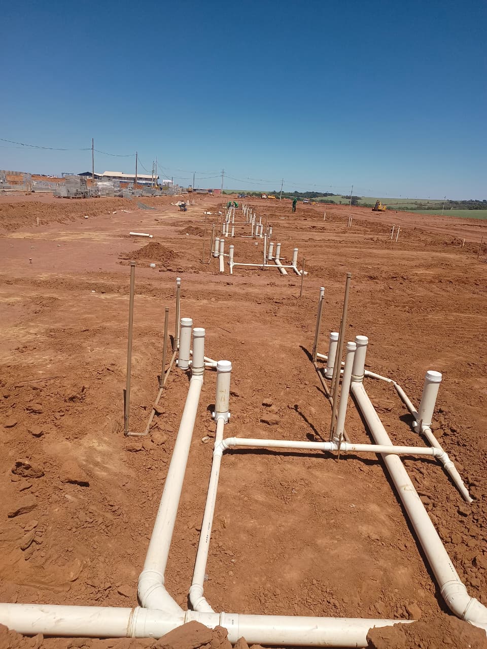Células habilidosa construçães e serviços - Moita - Limpeza de Telhado