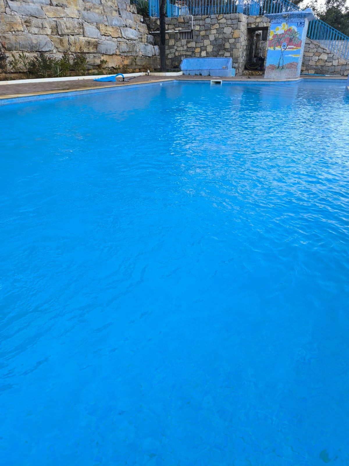 Piscina Algarve Pool - Loulé - Construção de Parede Interior