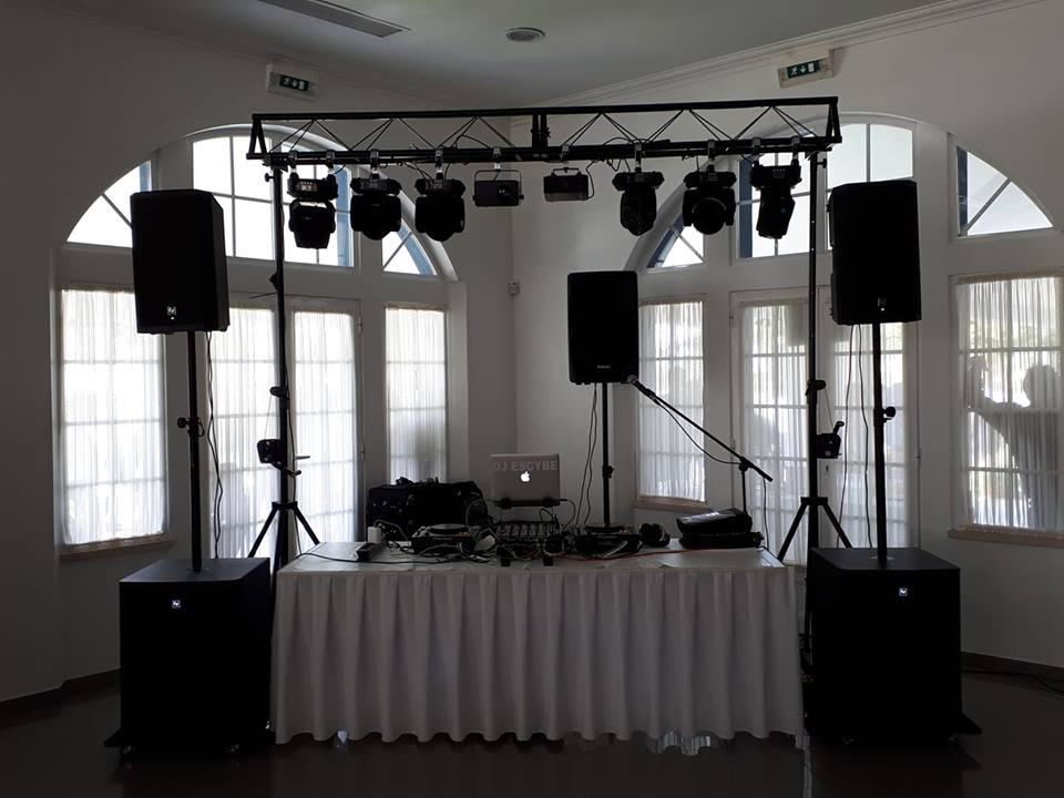 Dj Escybe Eventos - Golegã - Party Equipment Rentals