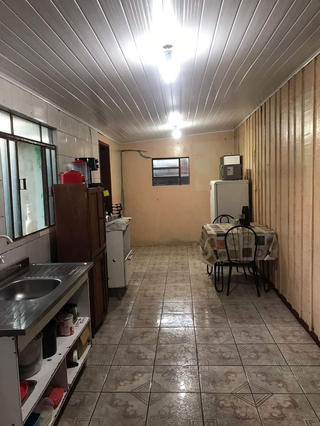 Suelen's cleaner - Marinha Grande - Commercial Cleaning