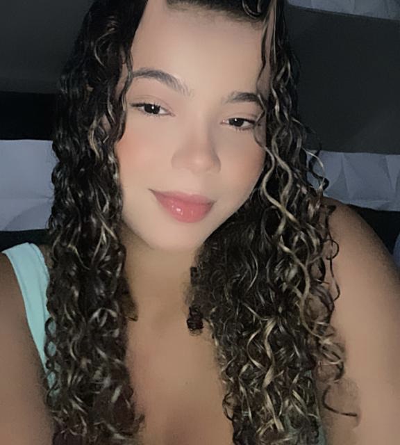Stefany - Vila Nova de Gaia - Babysitting