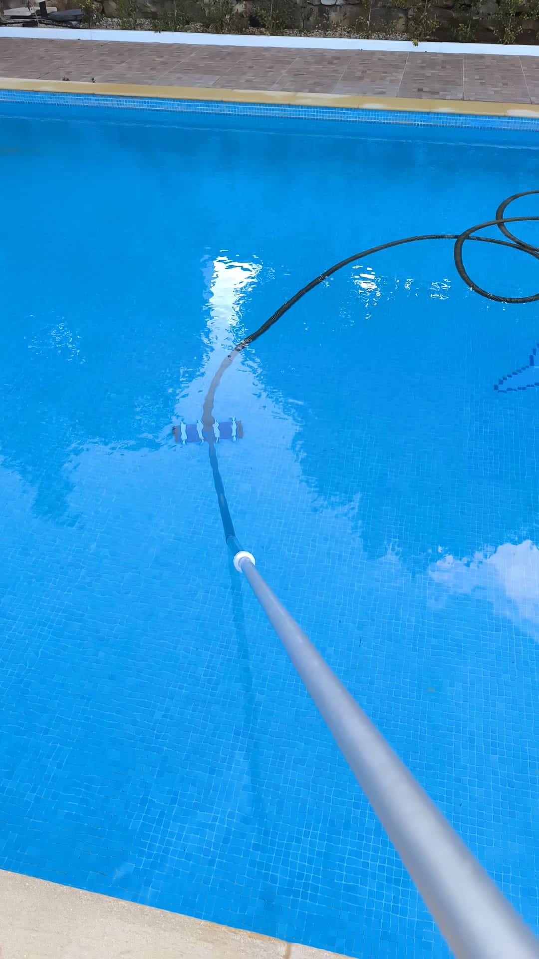 Piscina Algarve Pool - Loulé - Instalação ou Substituição de Ilha de Cozinha