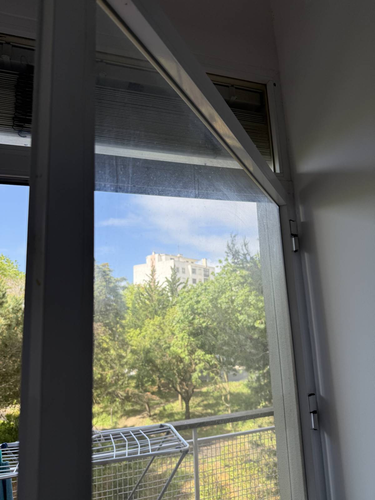 Lux Cleaning - Sintra - Window Blinds Cleaning