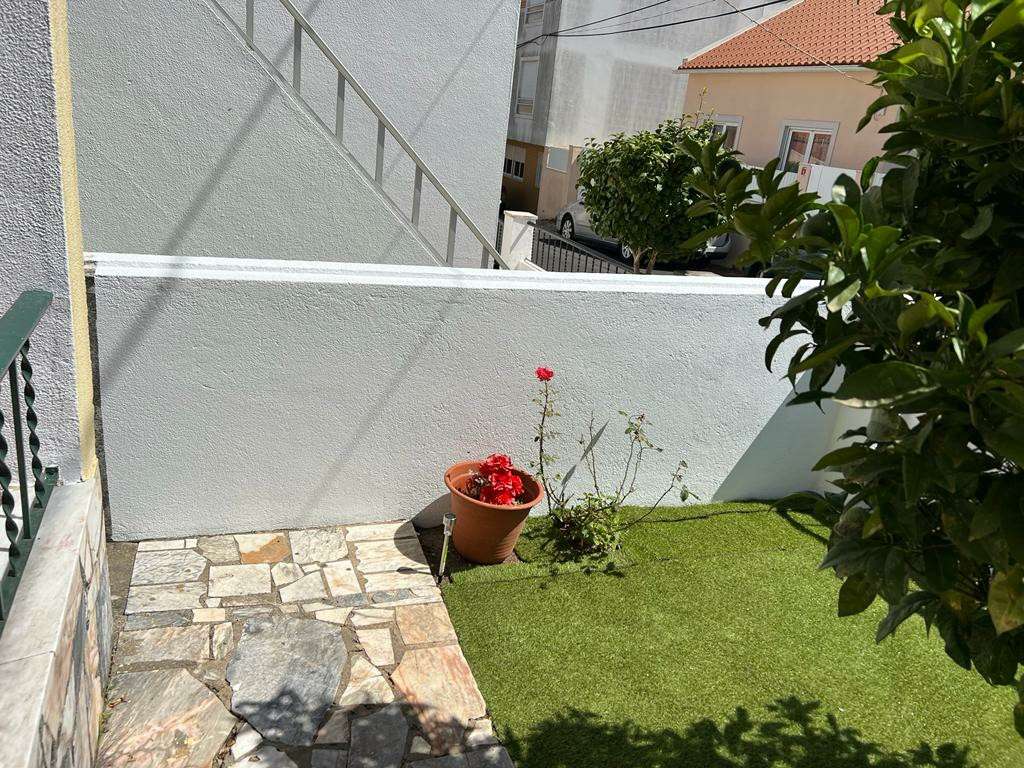Alexandre Pinturas - Amadora - Interior Painting