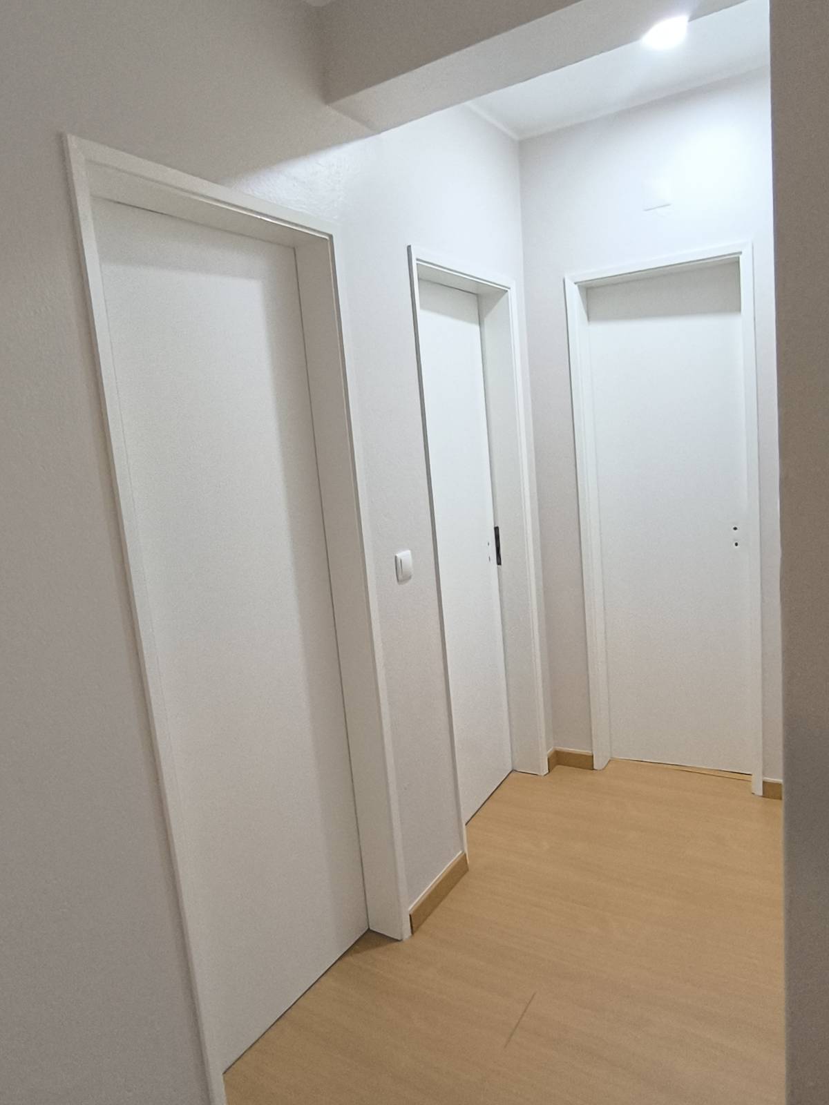 Reis Pinturas e Remodelações - Portimão - Cabinet Painting