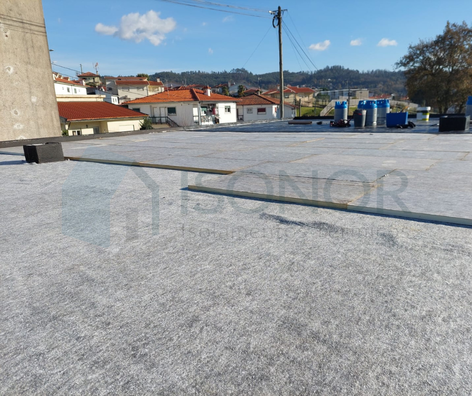 Isonor - Isolamentos & Impermeabilizações - Fafe - Adición de pared interior