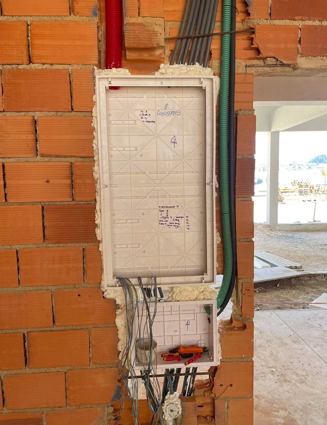 ALFA iluminaçao - Águeda - Instalación de ventiladores
