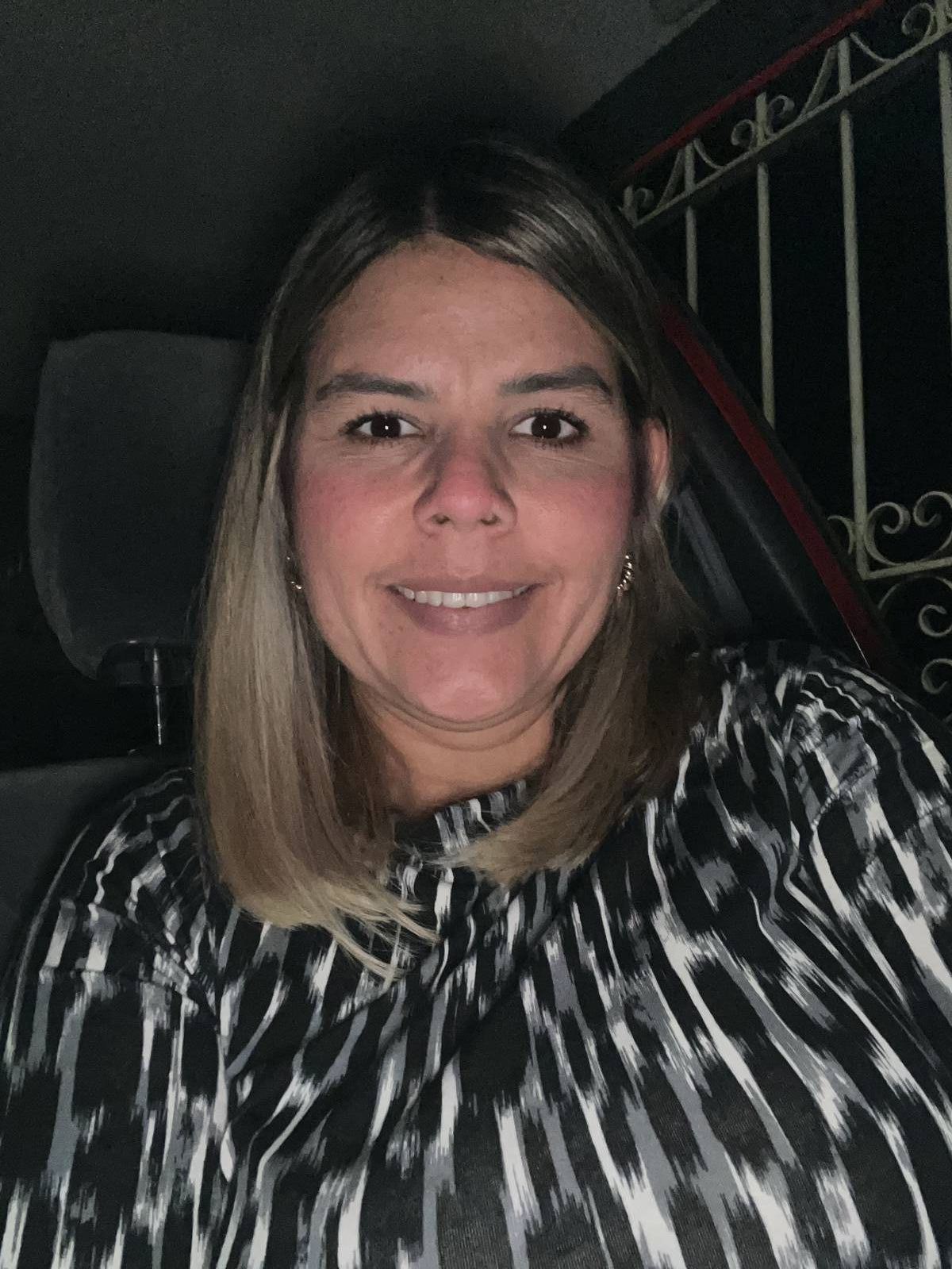 Angela Amaya - Anadia - Entregas e Serviços de Estafetas