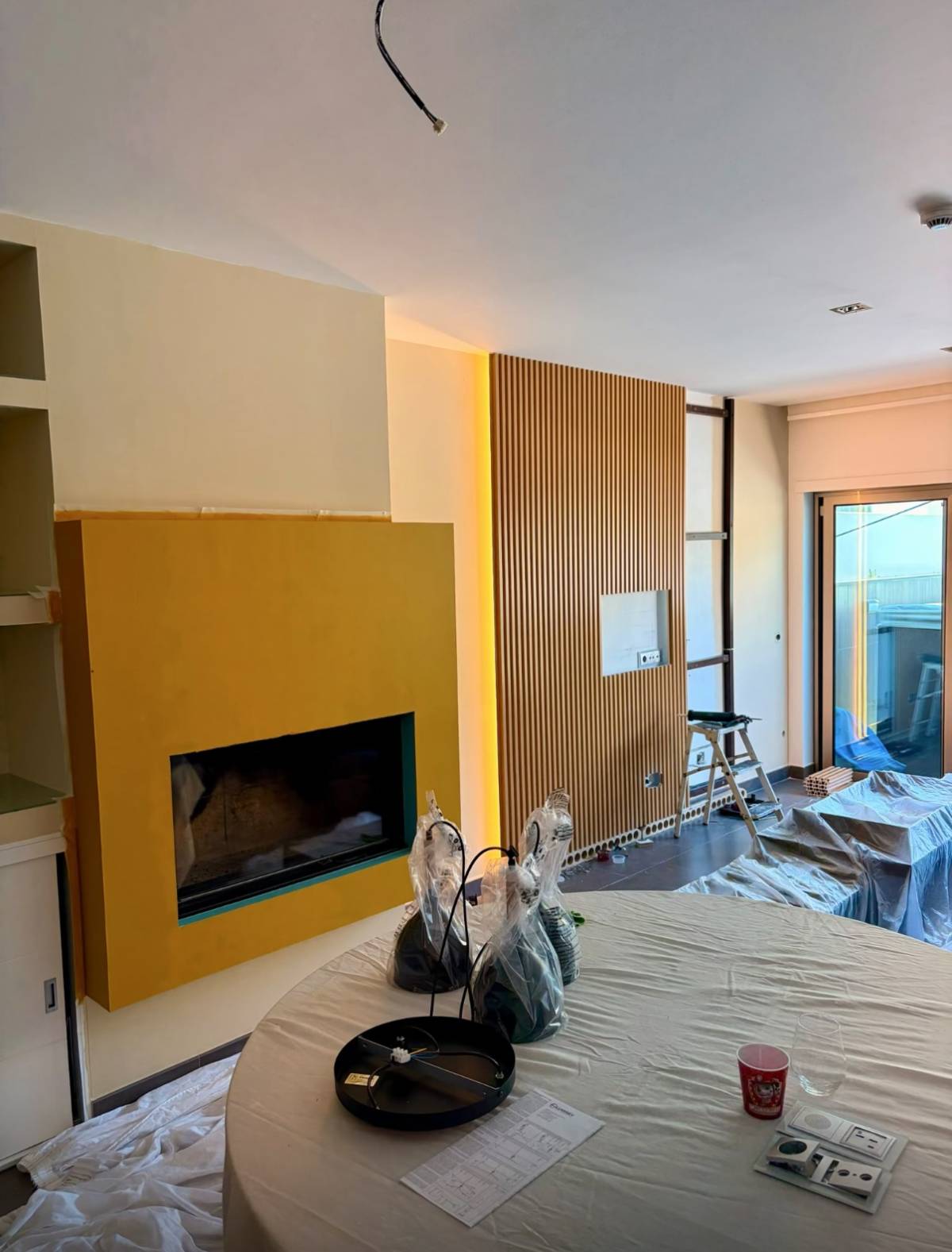 D24 Remodelações! - Vila Real de Santo António - Colocação de Rodapés