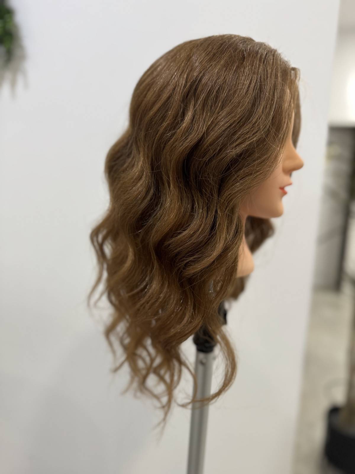 Sara Ibrahim | Professional Makeup Artist & Hairstylist - Seixal - Cabeleireiros e Maquilhadores