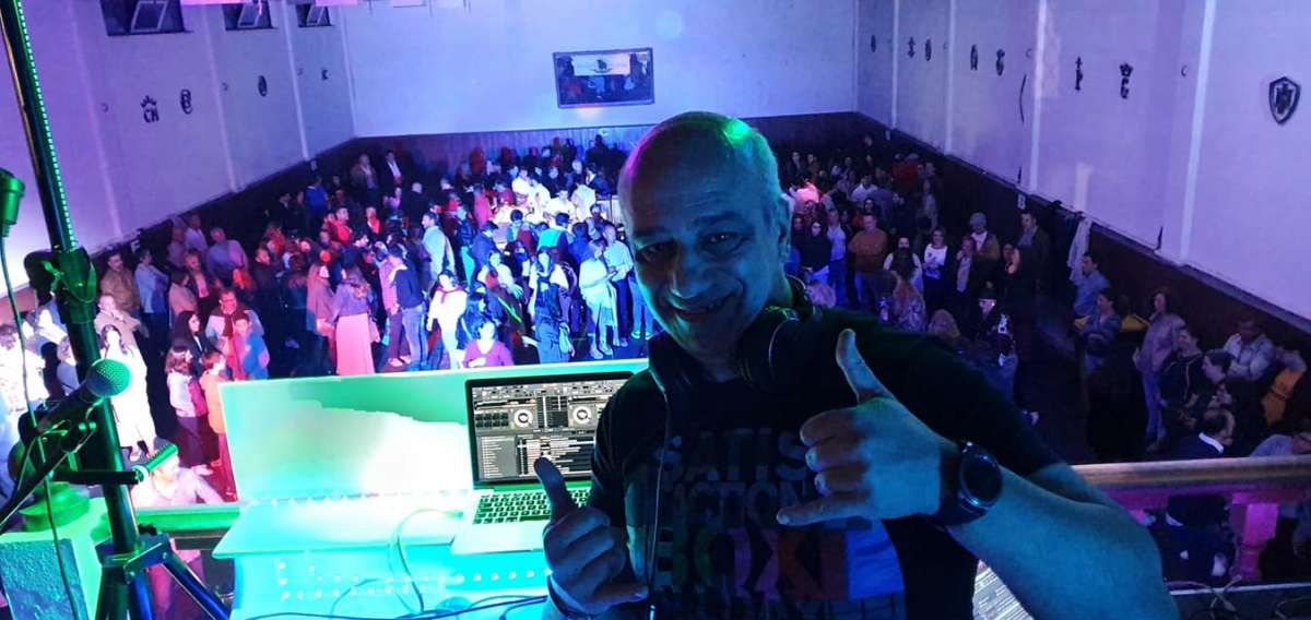 Dj Escybe Eventos - Golegã - Aluguer de Equipamento de Iluminação para Eventos