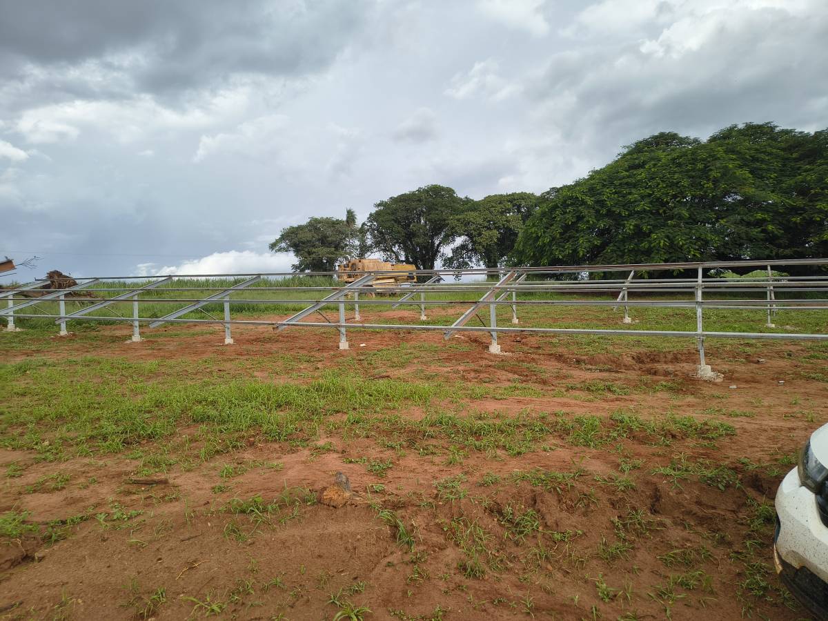 Soluciona elétrica - Torres Vedras - Nettoyage ou inspection de panneaux solaires