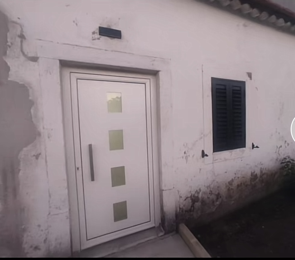 We  Build yours Dreams - Rio Maior - Stone or Tile Flooring Installation