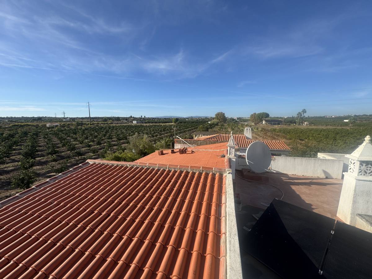LJ Property Services - Portimão - Installation ou remplacement d'une pompe à eau