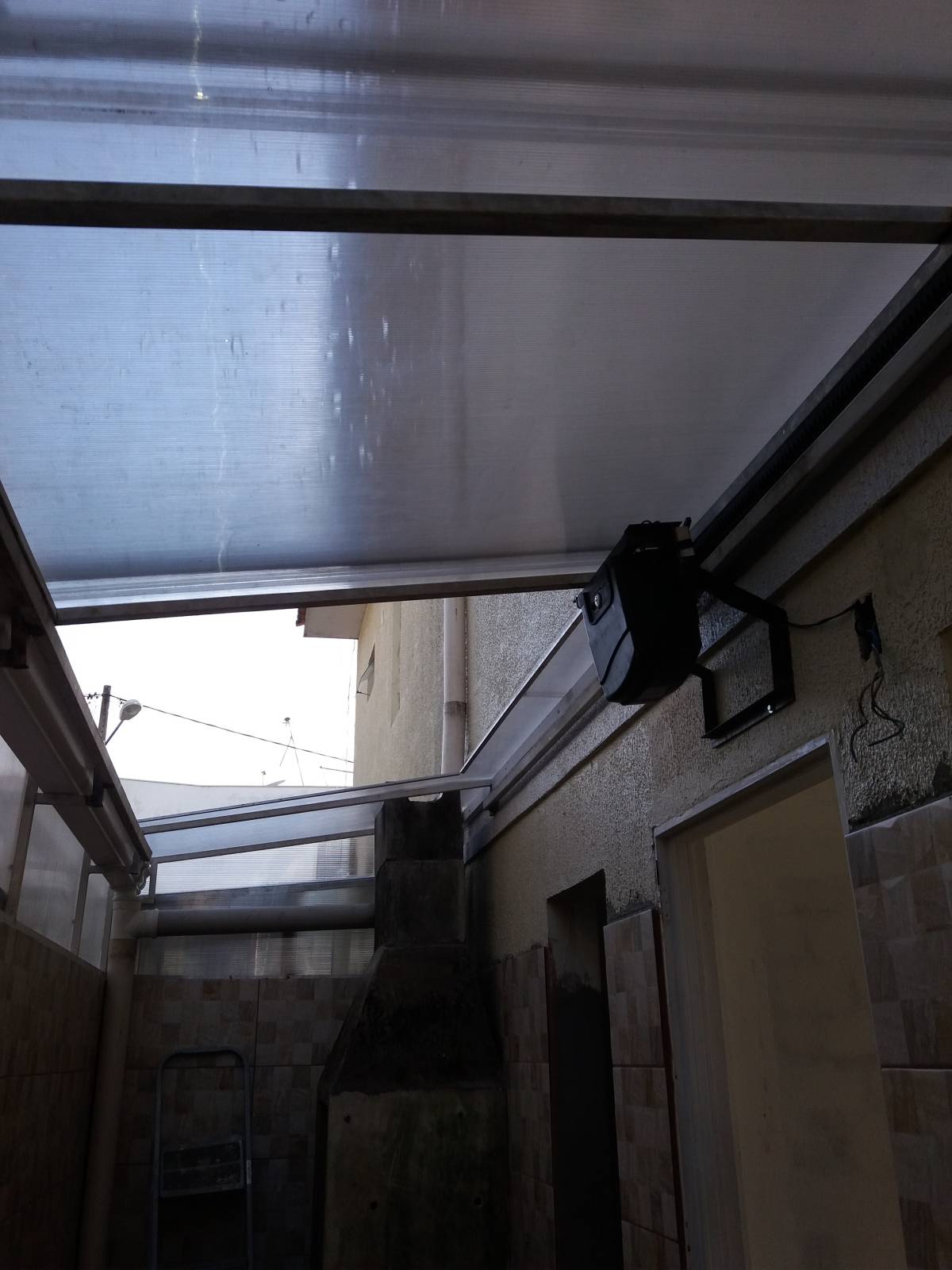 Yuri silva - Vila Franca de Xira - Lamp Installation