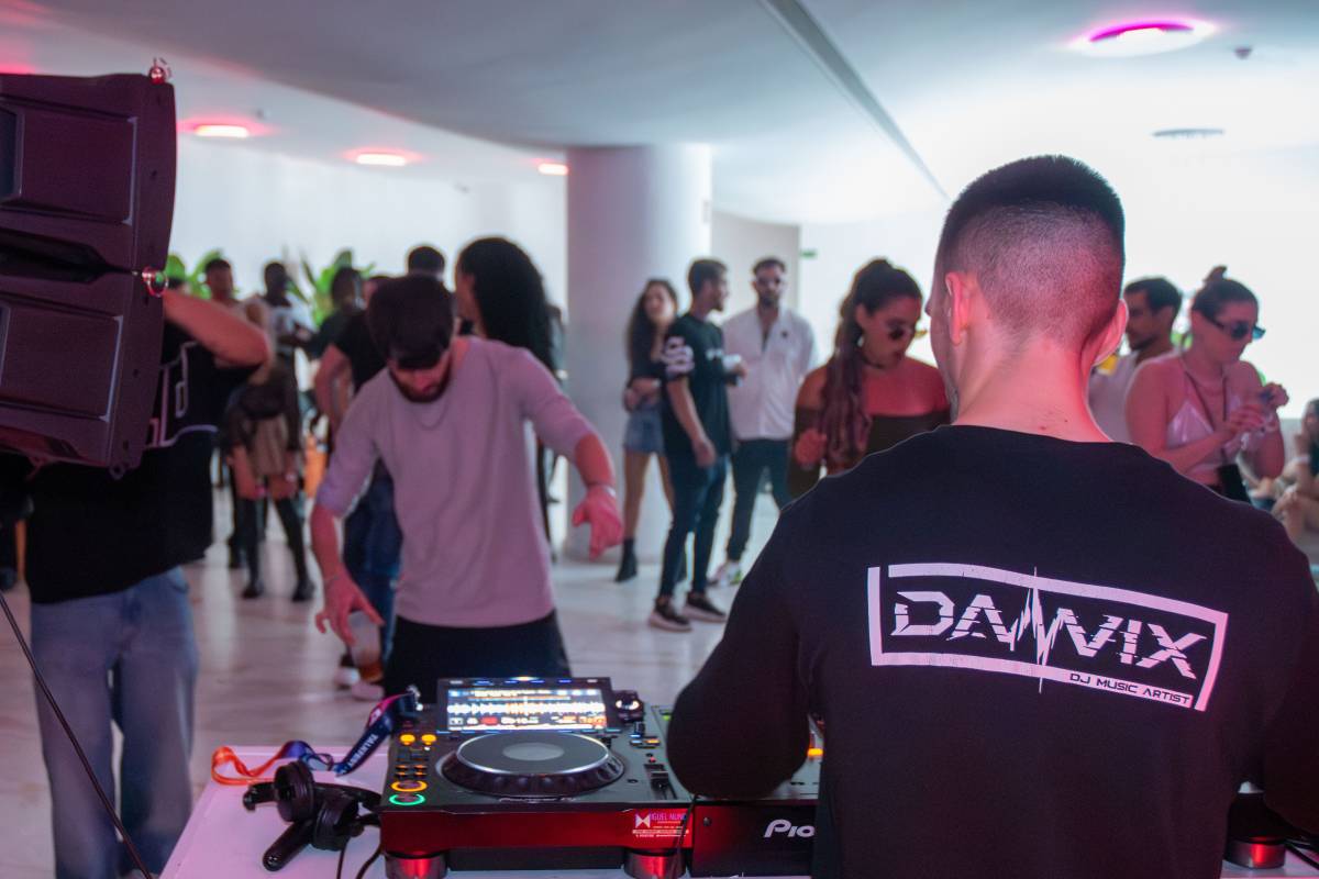 DJDAVVIX - Porto - Hochzeits-DJ