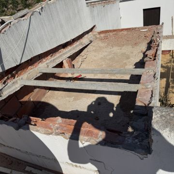 LJ Property Services - Portimão - Nivelación y clasificación de tierras: a gran escala (más de 4000 m2)