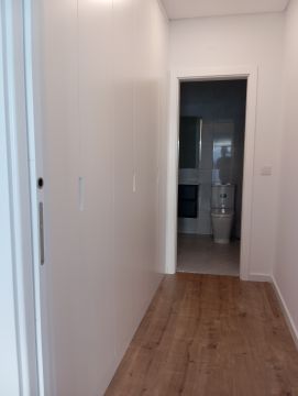 Luiza Rodrigues - Sintra - Limpeza de Apartamento
