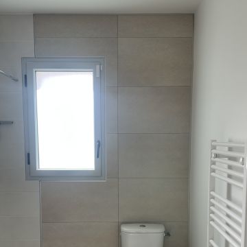 Muneeb - Sintra - Instalação de Pavimento Vinílico ou Linóleo