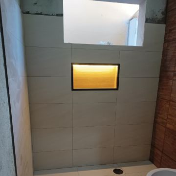Células habilidosa construçães e serviços - Moita - Construção de Parede Interior