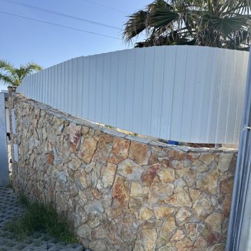 LJ Property Services - Portimão - Instalación de vinilos o linóleos