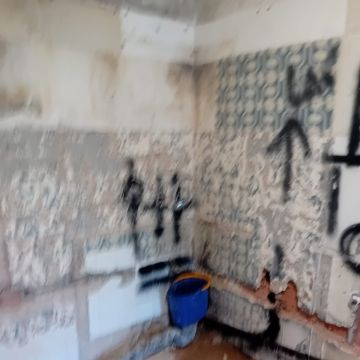 Miguel de Alneida - Sintra - Adición de pared interior