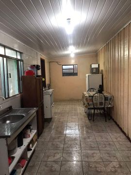 Suelen's cleaner - Marinha Grande - Commercial Cleaning