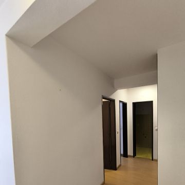 Reis Pinturas e Remodelações - Portimão - Door Installation