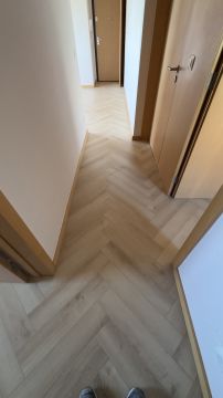 PM Flooring - Vila Nova de Famalicão - Tapete anbringen / Tapezierung