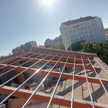 Células habilidosa construçães e serviços - Moita - Instalação de Pavimento em Pedra ou Ladrilho