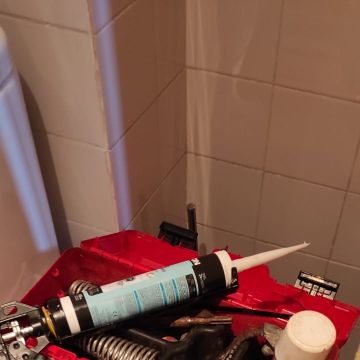 Layon Alexandre - Odivelas - Outdoor Plumbing Repair or Maintenance