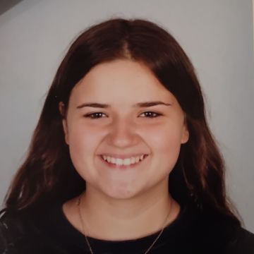 Mariana Oliveira - Loures - Basic Math Tutoring