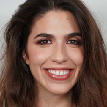 Sara Ibrahim | Professional Makeup Artist & Hairstylist - Seixal - Maquilhagem para Eventos