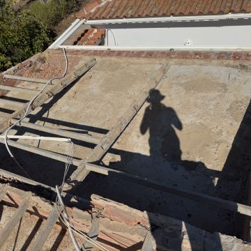 LJ Property Services - Portimão - Remodelación de baños