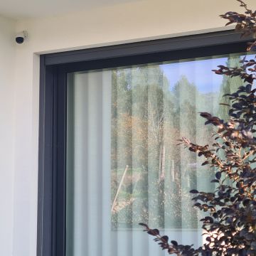 Daniel Silva - Guimarães - Instalación de lámparas