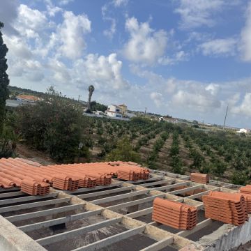 LJ Property Services - Portimão - Pose de sols en pierre ou en carrelage