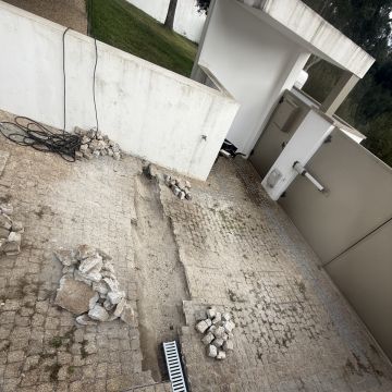 Hélio Leite - Santa Maria da Feira - Möbelmontage
