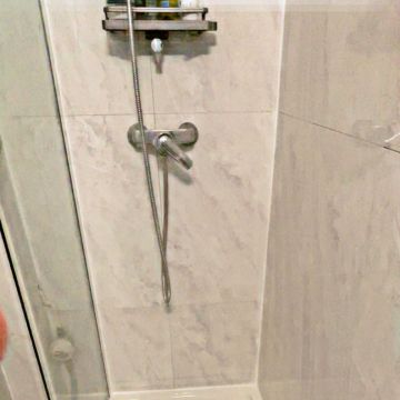 Muneeb - Sintra - Reparação ou Substituição de Pavimento Vinílico ou Linóleo