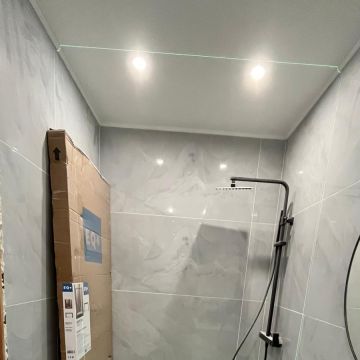 LJ Property Services - Portimão - Reparación de baños