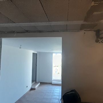 Daniel Goga Construção e Remodelação - Torres Vedras - Construção de Parede Interior