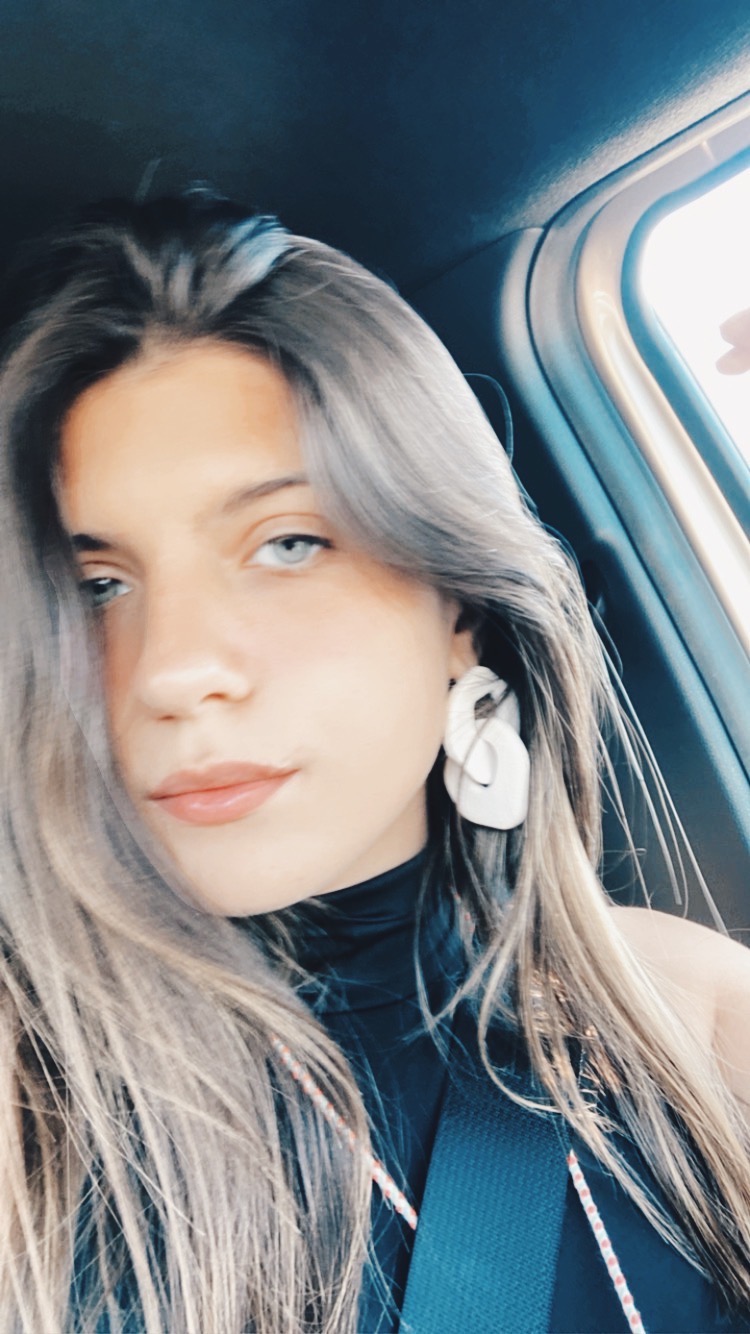 Ana Pacheco - Reguengos de Monsaraz - Hundeausführung