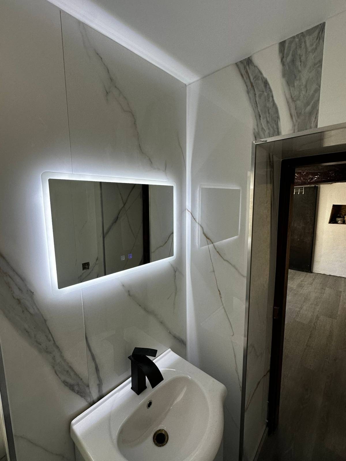 Lucas Valadares - Vila Franca de Xira - Stair Installation