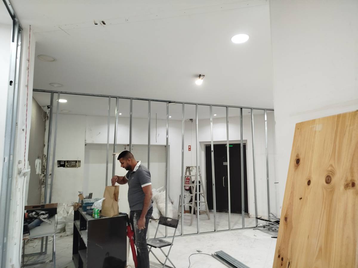 Lucas Valadares - Vila Franca de Xira - Bathroom Remodel